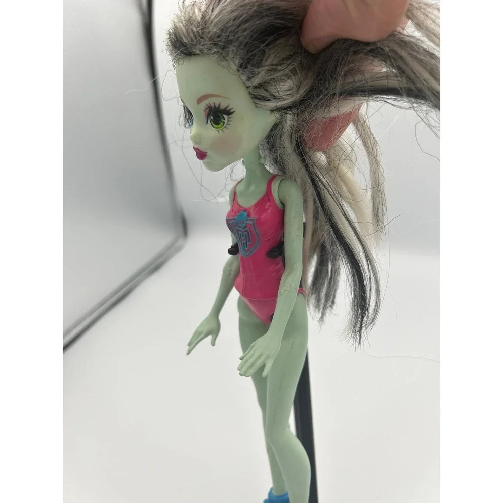Monster High Basic Budget Frankie Stein